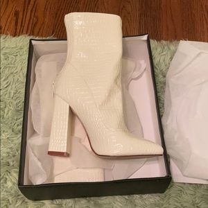 Brand new white boots